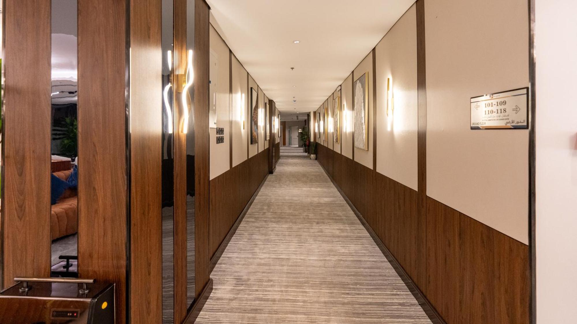 Brzeen Hotel Riyadh Eksteriør billede