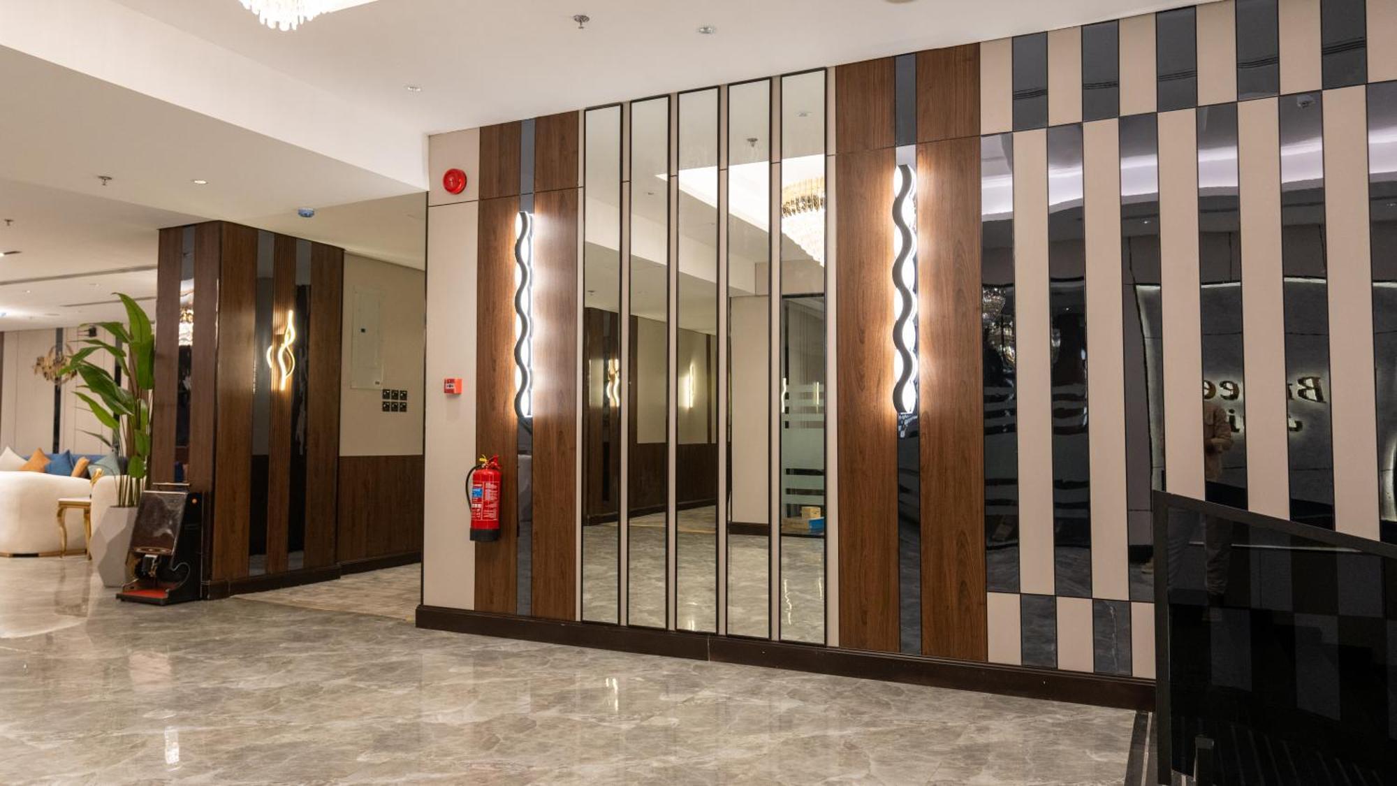 Brzeen Hotel Riyadh Eksteriør billede